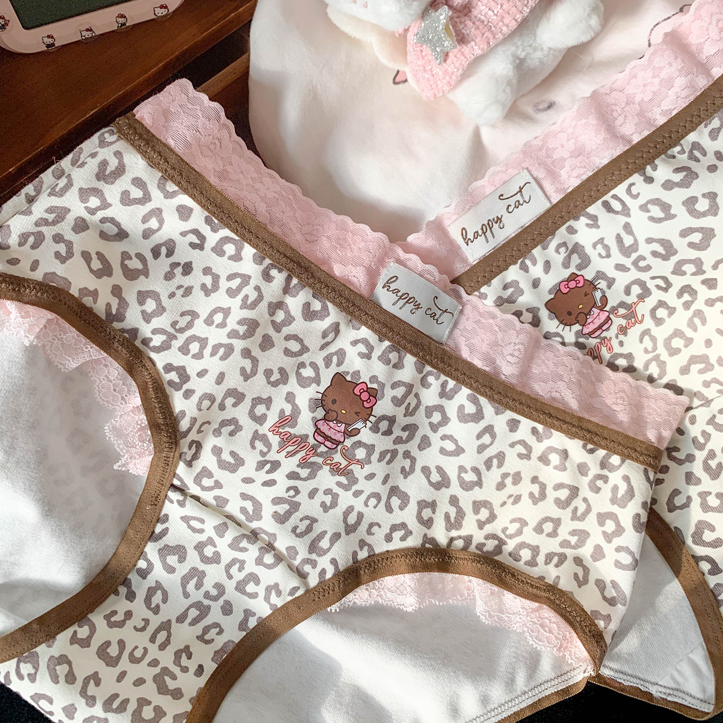 女生大码胖MM高级感蕾丝内裤女2026新款不夹屁股200斤女士纯棉款,淘宝优惠券,粉丝福利购,淘宝优惠卷