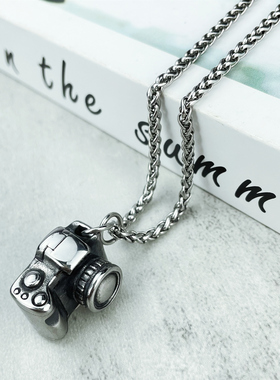 男女mini相机钛钢项链不掉色时尚