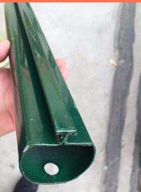 镀锌铁丝网围栏三角实心铸铁立柱钢丝养殖勾花牛栏网加厚Y型柱