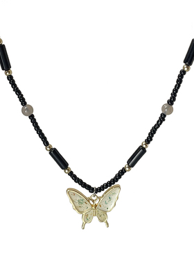 新中式国风蝴蝶串珠吊坠项链