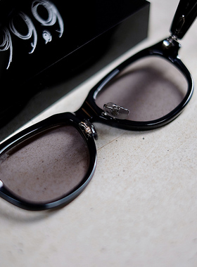 FOURNINES防紫外线椭圆黑框