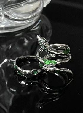 斯莱特林魔法指尖上的缠绕灵蛇戒指小众设计关节戒指蛇院女孩