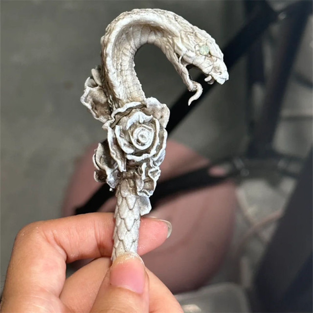 <Harry Potter>Slytherin Snake Court Bone Snake Hairpin Hairpin Film and Television Noble and elegant Ha Mian Gift