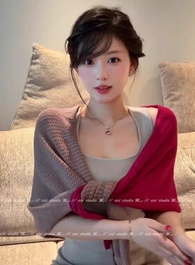 法式针织撞色三角巾披肩