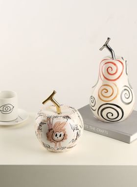 创意现代简约抽象手绘苹果梨摆件