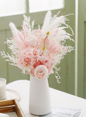 永生花玫瑰芦苇满天星花束ins羽毛真花干花花束家居装饰桌面摆件