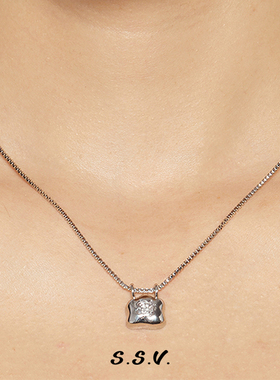 S.S.V.锆石月光宝盒项链女