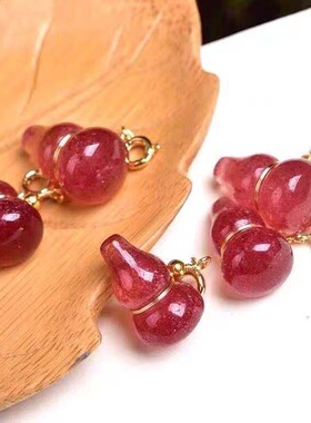 天然草莓晶吊坠鸽血红星光水晶葫芦女士款礼品气质文雅大气饰品