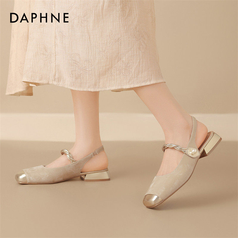 达芙妮女夏季时装凉鞋时尚休闲单鞋气质百搭中跟粗跟鞋子优雅凉鞋