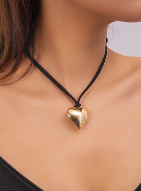 European and American love pendant necklace少女爱心吊坠项链