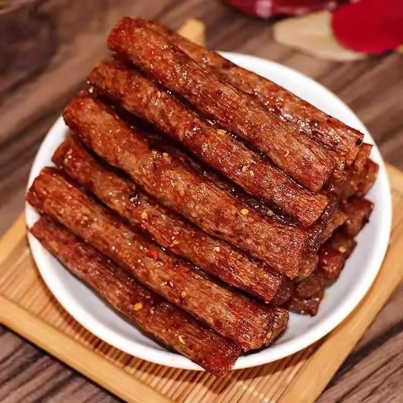 素火爆鸡筋18g辣条小包装辣棒怀旧儿时网红麻辣零食小吃 - 图2