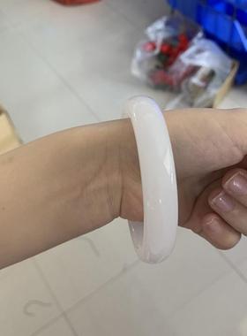 现货玉石现货新疆白玉手镯女仿和田玉青白玉石镯子手串