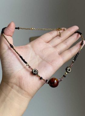 好特别!方块波点琥珀豹纹项链女夸张小众设计创意锁骨链早秋新款