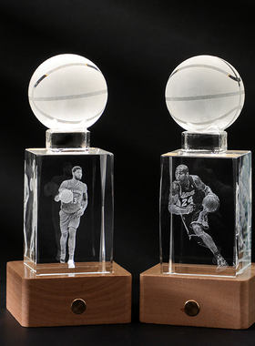 创意发光球星詹姆斯水晶篮球摆件
