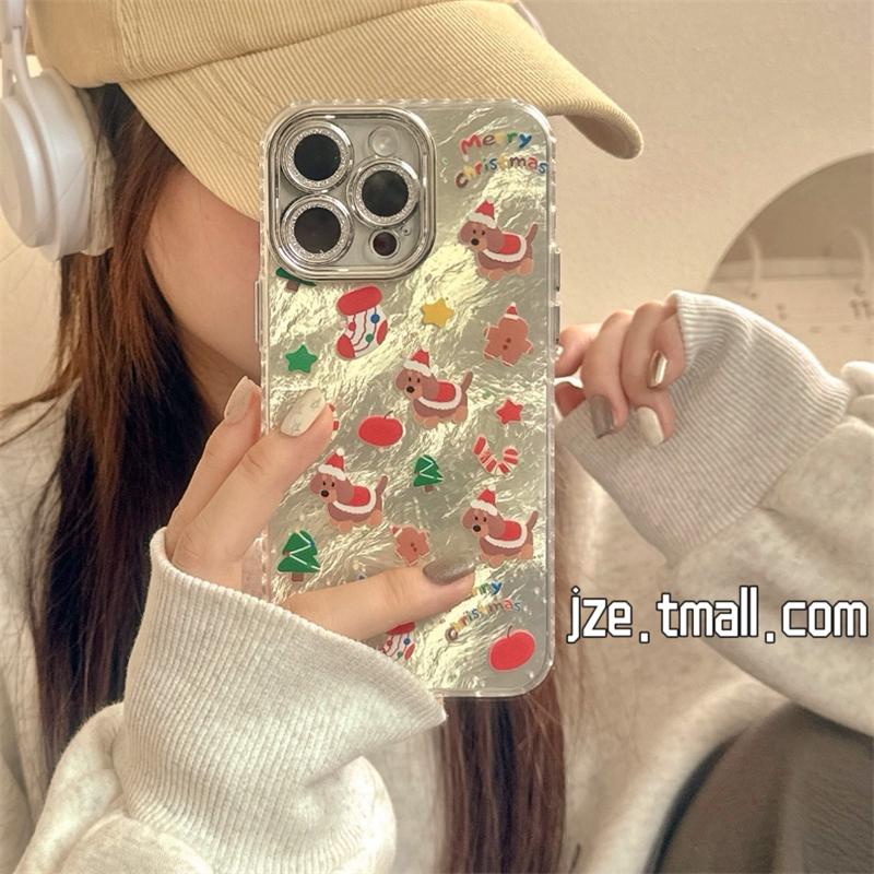 卡通可爱圣诞树腊肠狗适用苹果15手机壳iPhone16ProMax新款15pro防摔13女款小众12硅胶14pro带镜头膜全包软壳