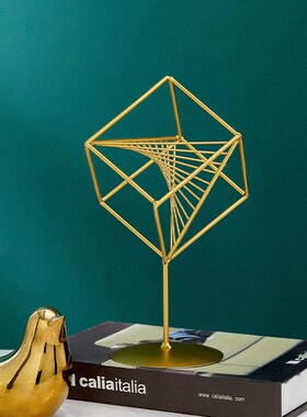 简约现代轻奢几何立方体金属摆件家居客厅酒柜玄关电视柜装饰摆设