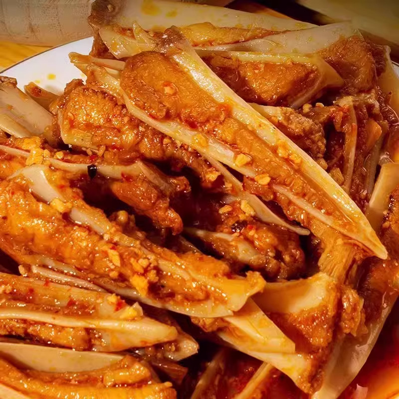 冷吃三角骨带肉边孜然鸡脆骨香辣藤椒烧烤味开袋即食休闲零食小吃