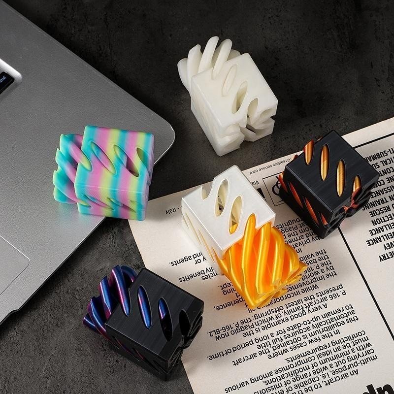 3D打印螺旋锥解压玩具减压神器网红爆款立体伸缩指尖螺旋树玩具 - 图2