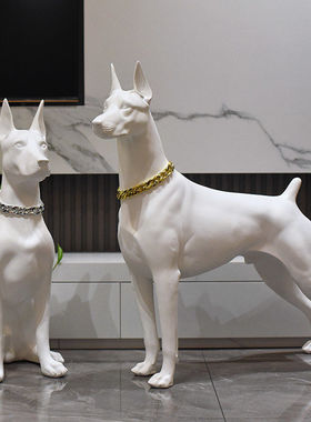 狗模特杜宾犬摆件落地狗大型仿真摄影拍照狗入户客厅玄关道具模型