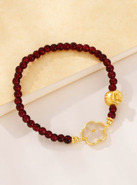 法国CapinKofin小桃花手链小众轻奢气质高级感转运珠个性手饰