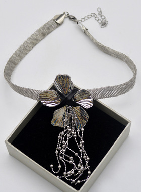 法国capinkofin高级感金属大花朵流苏项链女小众choker颈链欲风