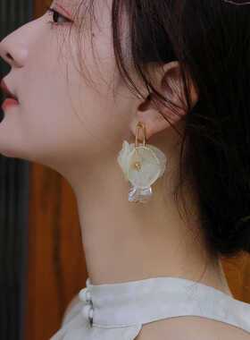 小众轻奢超仙甜美花朵耳饰女