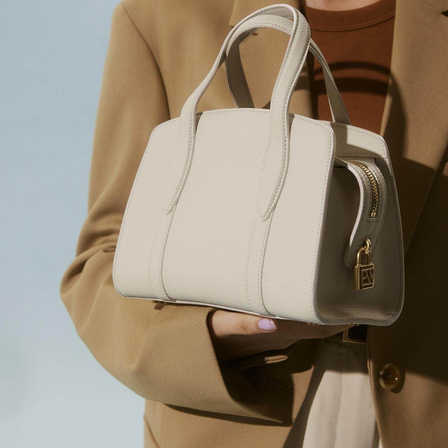 Parisa Wang嘉柏丽Gabrielle系列21小号手提包通勤精致小包,淘宝优惠券,粉丝福利购,淘宝优惠卷