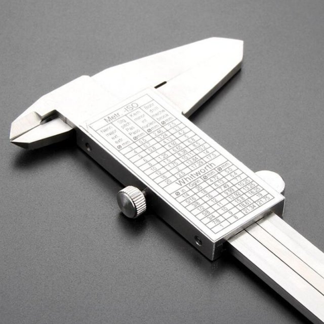 Digital Vernier Caliper 150mm High Quality Carbon Steel Indu - 图0