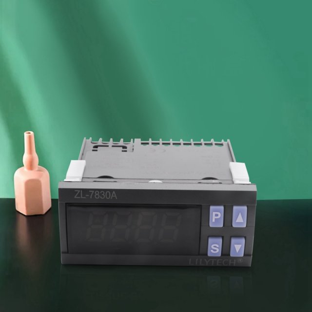 2X ZL-7830A, 30A Relay, 100-240Vac, Digital, Humidity Contro - 图0