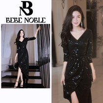 BEBE NOBLE (designer) evening gown lady banquets French style black chair Annual meeting Dinner bright sheet dress