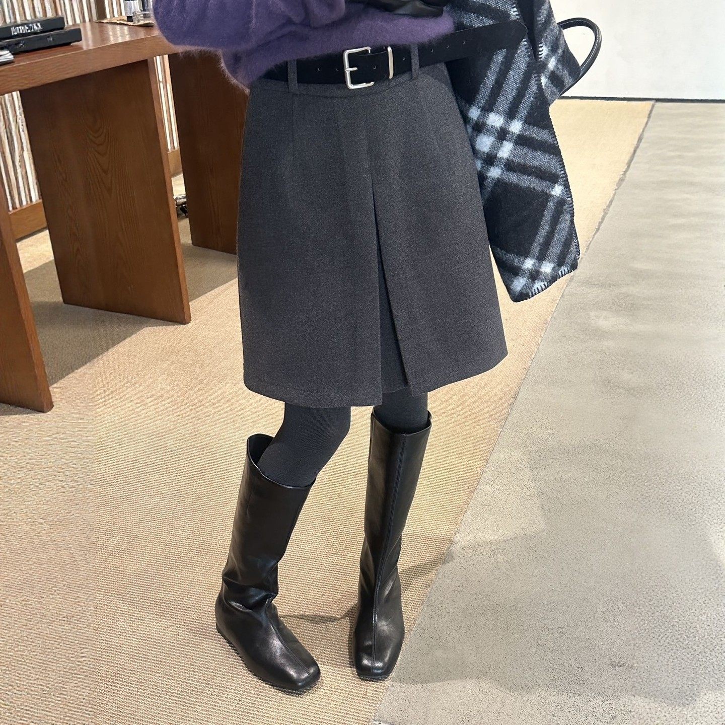 SJG设计感灰色半身裙女2025冬季新款高腰气质显瘦A字中裙子66A81,淘宝优惠券,粉丝福利购,淘宝优惠卷