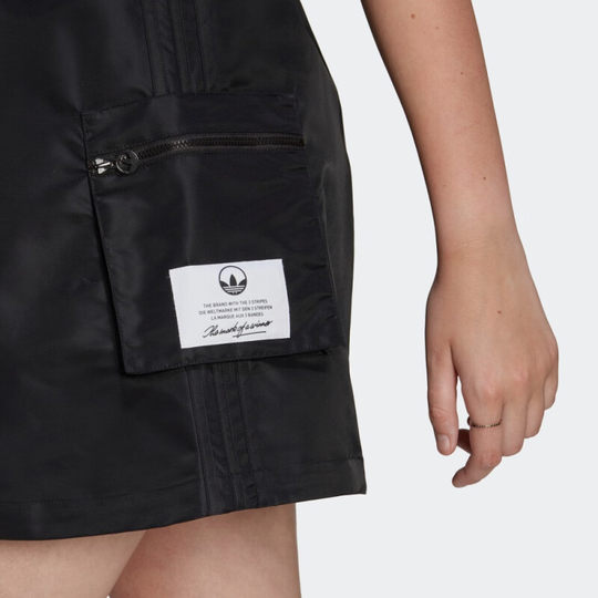 Adidas/阿迪达斯 三叶草女子学院风运动吊带连衣裙 HL9066