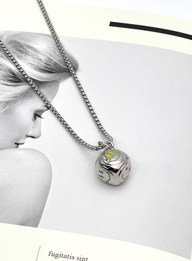 CRIVLA七彩骰子笑脸项链男女hiphop钛钢吊坠网红街头挂坠配饰链子