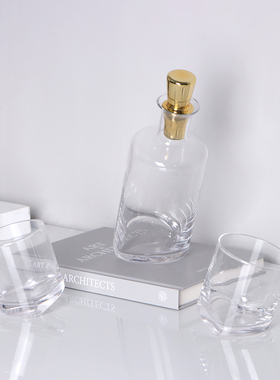 现代轻奢餐厅不倒翁玻璃酒具摆件