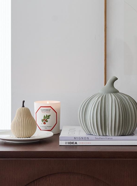 泰国进口陶瓷花瓶南瓜梨子摆件