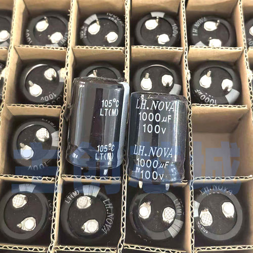 牛角型电解电容 插件D30XL42.5mm 220uF 20% 450V E92F451VSN221M - 图0