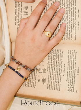 RoundFace符⽂系列蓝⽟髓浮雕⼿链复古⽴体⼿⼯款