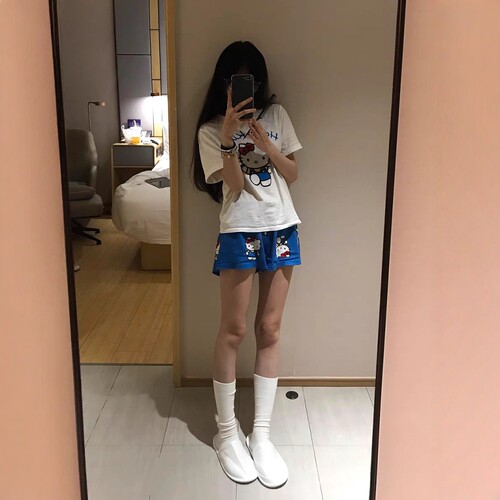 甜美Kitty短袖睡衣女夏款2025年新款T恤短裤大码家居服可外穿套装 - 图2