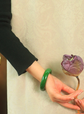 碧玉手镯天然玉石镯子