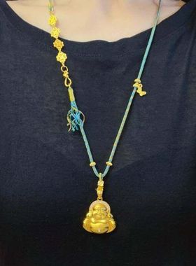 2024新款黄金色点钻大肚佛公编绳项链设计款千里江山编绳项链女