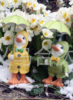 New product: Dilly and Dally Garden Ducks, a pair of duck g