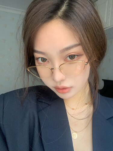 QIUQIU/【猫眼半框】原创小众轻质又抓脸可配近视防蓝光女镜框 - 图2
