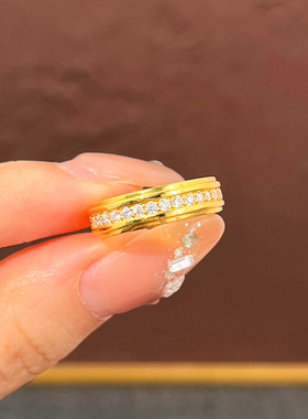 999足金点钻宫廷风排戒送女友