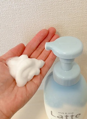 新到货 日本本土肌美精沐浴露洋甘菊香泡沫/液体款滋润芳香不假滑
