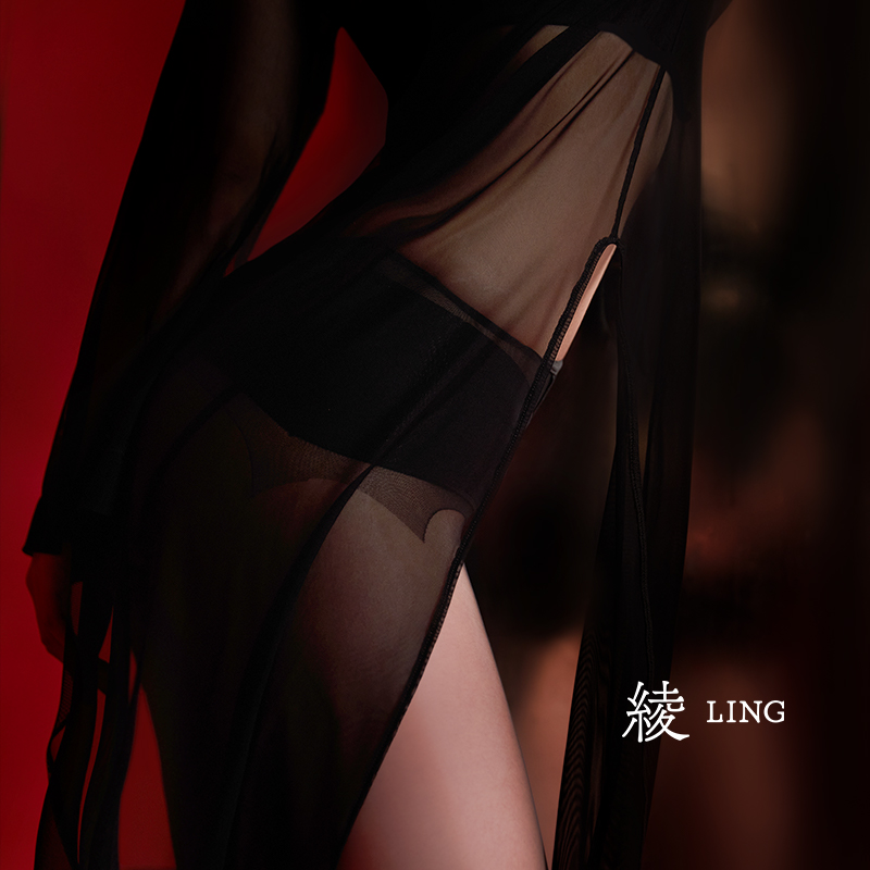  绫天生丝滑睡袍/浴袍