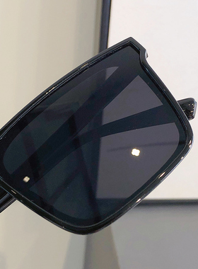 墨镜2025新款潮男士开车眼睛防紫外线太阳眼镜男女潮韩版方形