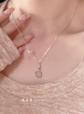 《福玉蝴蝶》S999足银项链送女友