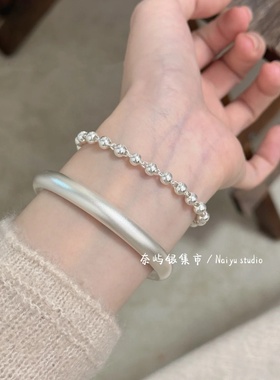 经典传承高级泥鳅背素圈银手镯