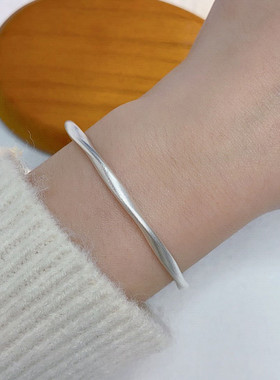 古法莫比乌斯环闭口纯银手镯