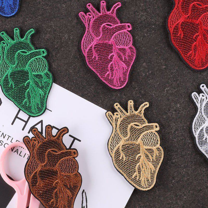 服装辅料绣花标章DIY徽章电脑背胶刺绣布标布贴补丁贴标绣心脏仔,淘宝优惠券,粉丝福利购,淘宝优惠卷